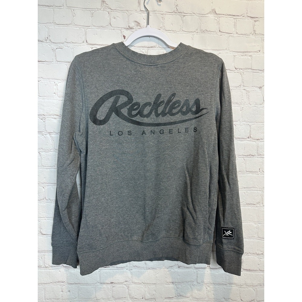 YOUNG AND RECKLESS‎ Crewneck pullover SweatShirt, Sz M